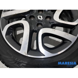 Renault - Captur - Sportvelgenset + banden