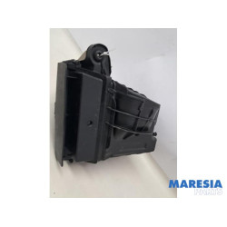 Renault - Scenic - Luftfiltergehäuse