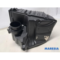 Renault - Scenic - Luftfiltergehäuse
