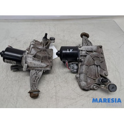 Renault - Scenic - Scheibenwischermotor vorne