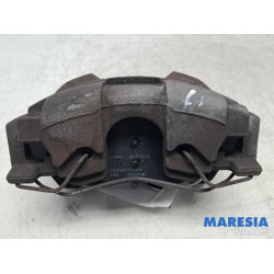 Renault - Scenic - Bremszange links vorne