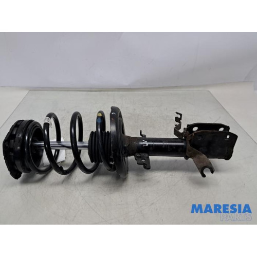 Renault - Scenic - Stoßdämpferstrebe links vorne