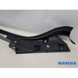 Renault - Scenic - Protection montant A gauche