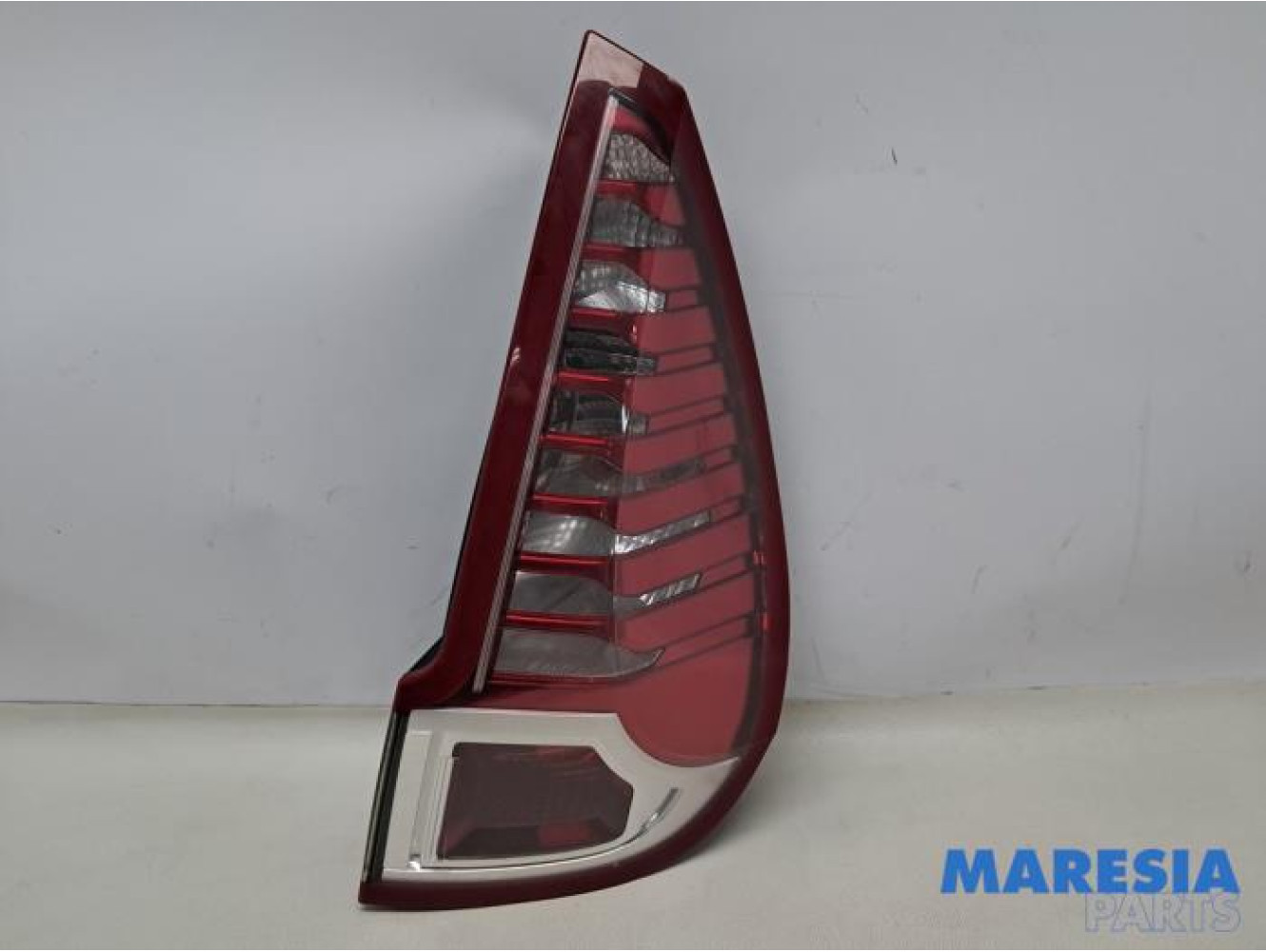 Renault - Scenic - Feu arrière droit