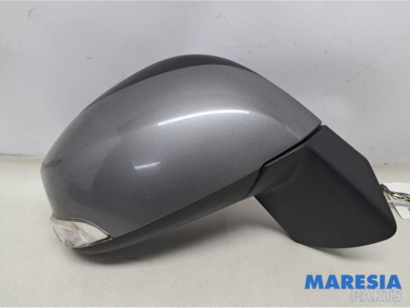 Renault - Scenic - Rétroviseur extérieur droit