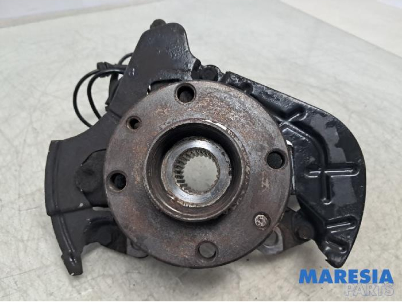 Fiat - 500 - Knuckle, front right