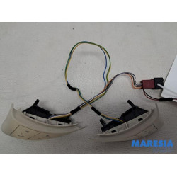 Fiat - 500 - Schakelaar stuurbediening