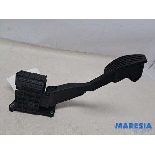 Fiat - 500 - Gaspedal