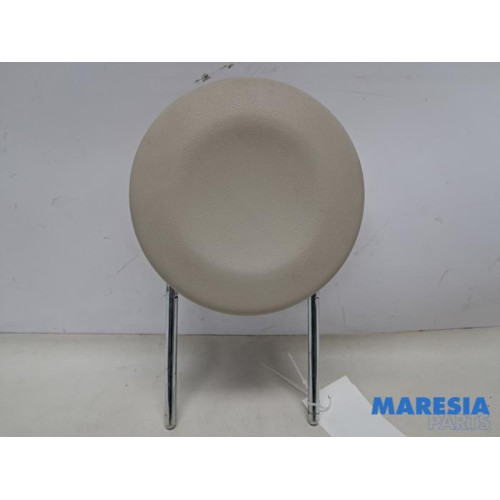 Fiat - 500 - Headrest