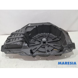 Renault - Megane - Logement roue de secours