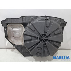 Renault - Megane - Logement roue de secours