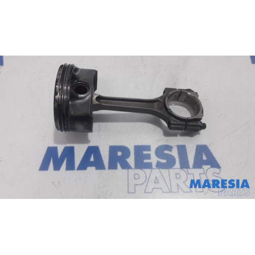 Fiat - Panda - Kolben