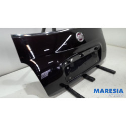 Fiat - 500 - Tailgate