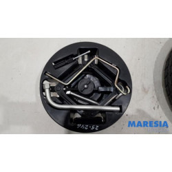 Fiat - 500 - Krikset + reservewiel