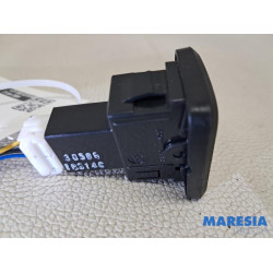 Fiat - 500 - Electric window switch