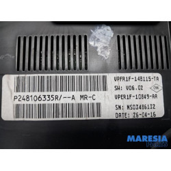 Renault - Megane - Instrument panel