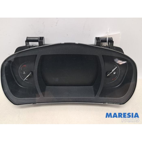 Renault - Megane - Instrument panel