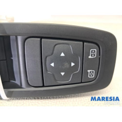 Renault - Megane - Combischakelaar ramen