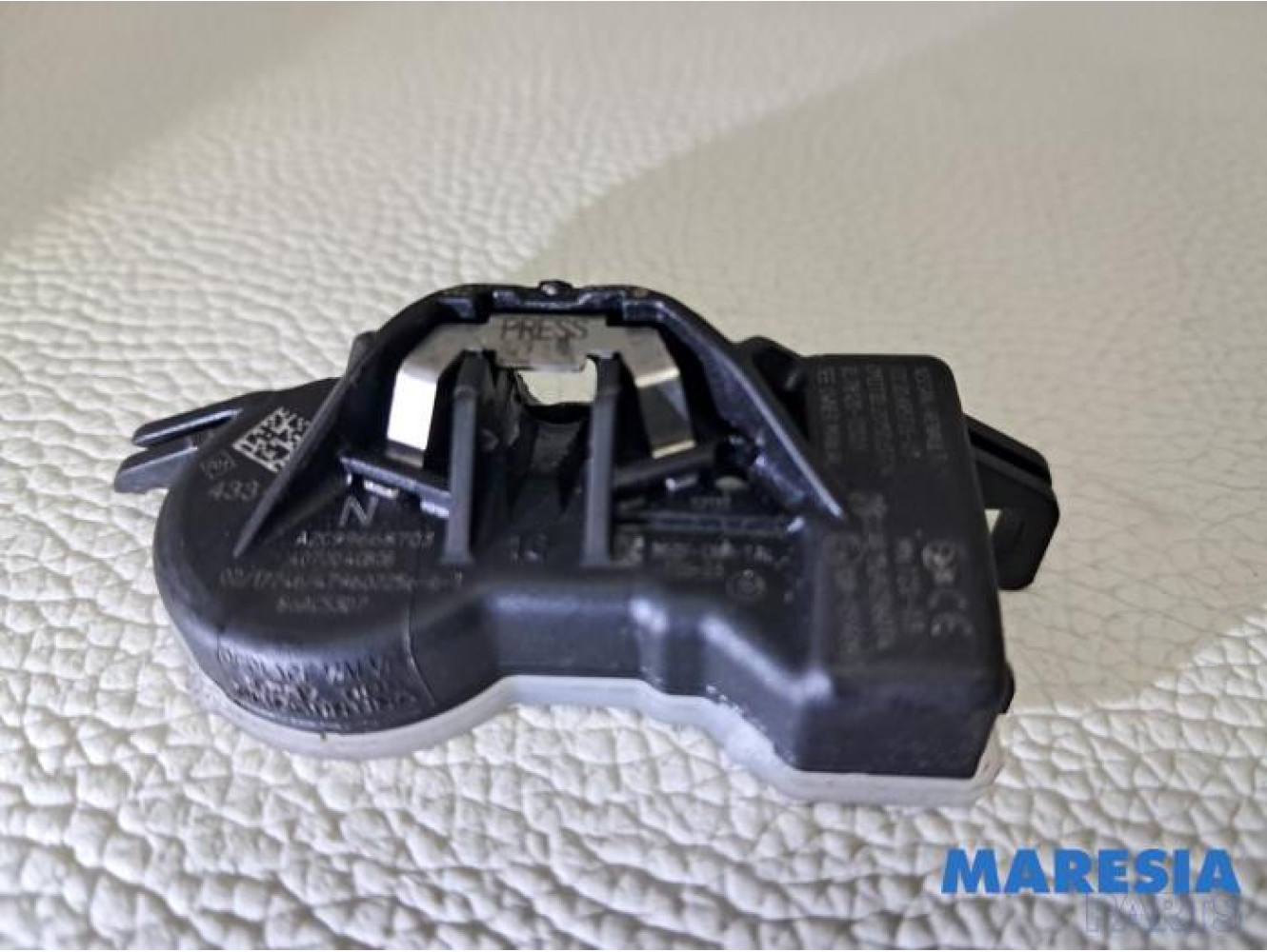 Renault - Megane - Tyre pressure sensor