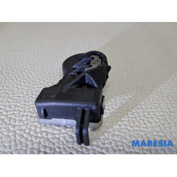 Renault - Megane - Tyre pressure sensor