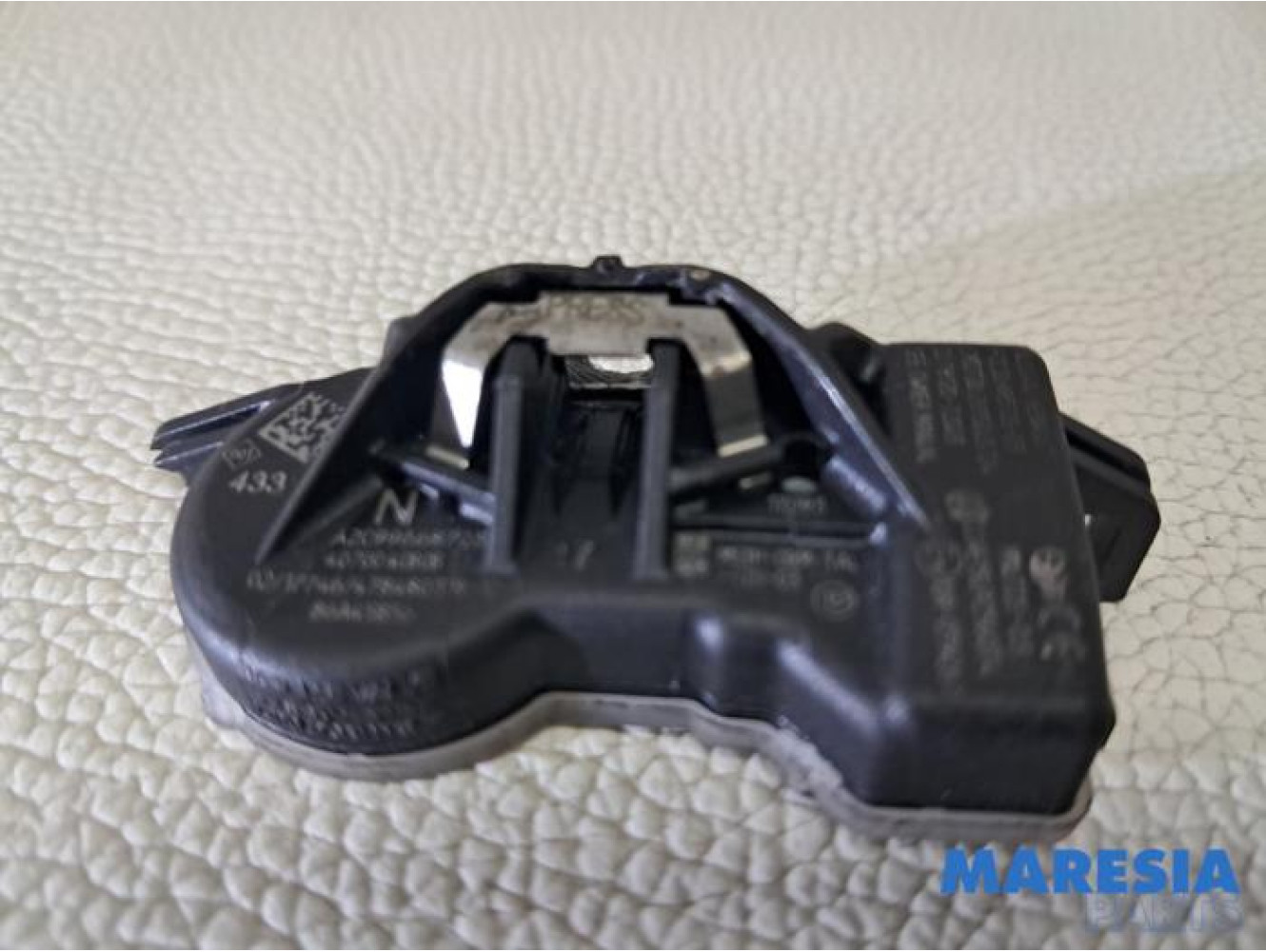 Renault - Megane - Tyre pressure sensor