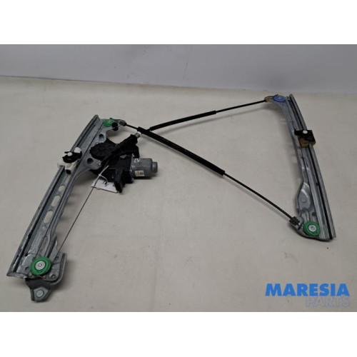 Renault - Megane - Ruitmechaniek 4Deurs links-voor