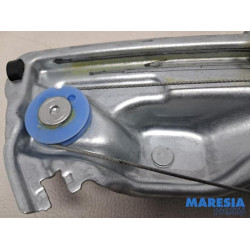 Renault - Megane - Rear door window mechanism 4-door, left