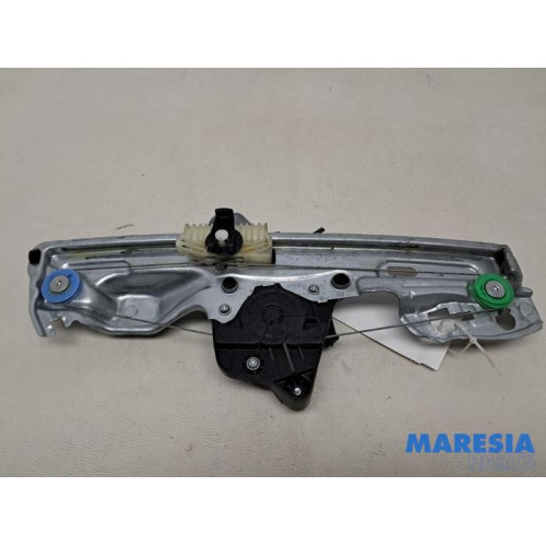 Renault - Megane - Rear door window mechanism 4-door, left