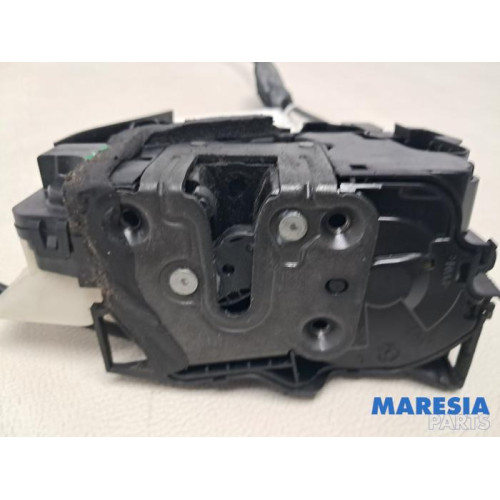 Renault - Megane - Door lock mechanism 4-door, front left