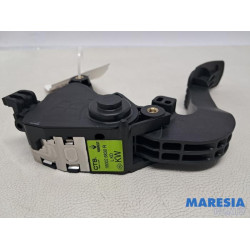 Renault - Megane - Gaspedaal