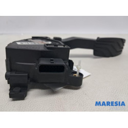 Renault - Megane - Gaspedaal