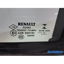 Renault - Megane - Rear quarter light, left