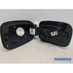 Renault - Megane - Tank Klep