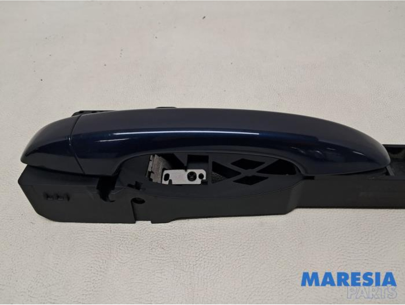 Renault - Megane - Rear door handle 4-door, left