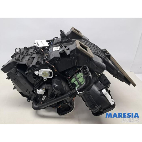 Renault - Trafic - Kachelhuis