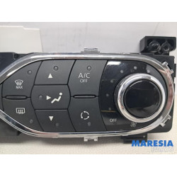 Renault - Trafic - Kachel Bedieningspaneel