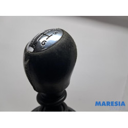 Renault - Trafic - Versnellingspook