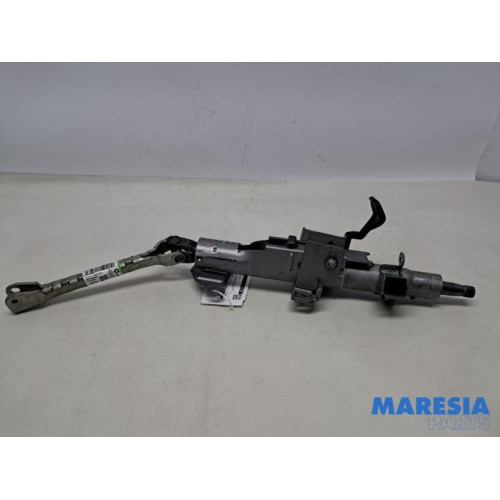 Renault - Trafic - Boîtier colonne de direction