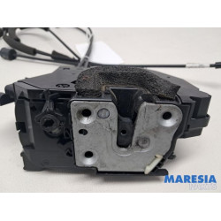 Renault - Trafic - Sliding door lock mechanism, right