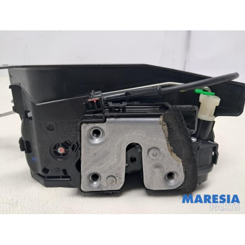 Renault - Trafic - Deurslot Mechaniek 2Deurs links