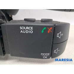 Renault - Trafic - Combischakelaar Stuurkolom