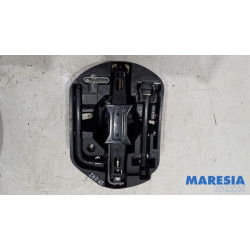 Renault - Megane - Krikset + reservewiel