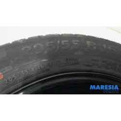 Renault - Megane - Krikset + reservewiel