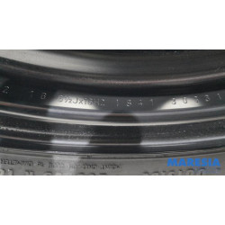 Renault - Megane - Krikset + reservewiel