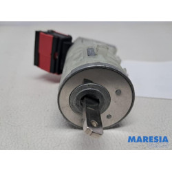 Renault - Trafic - Kontaktslot+Sleutel