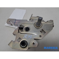 Renault - Trafic - Schiebetür Schließmechanik rechts