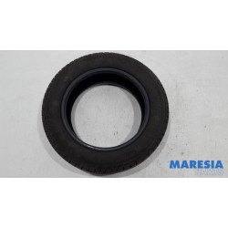 Renault - Trafic - Pneu