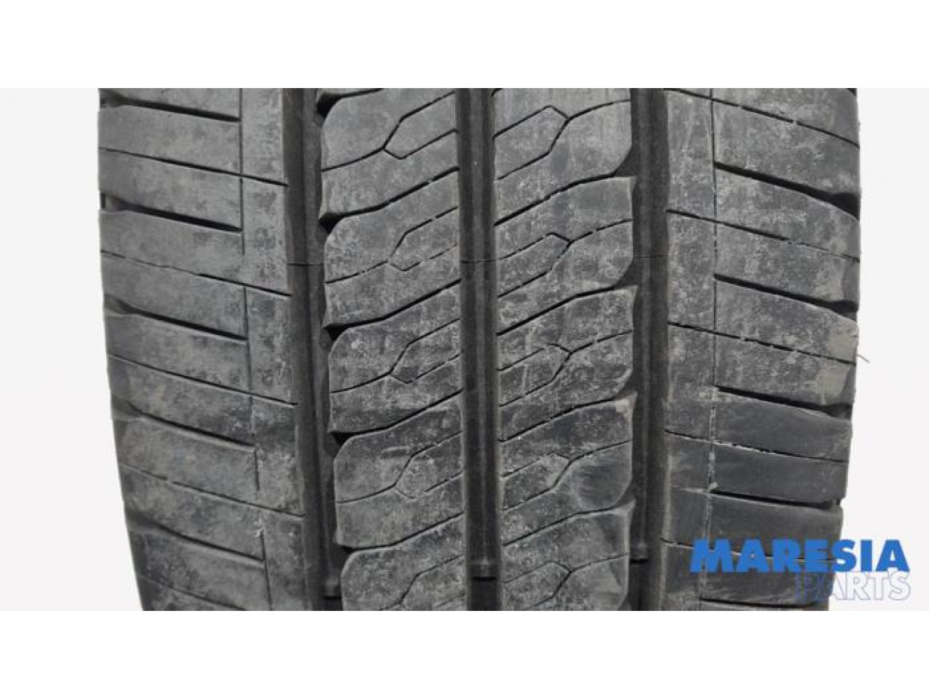 Renault - Trafic - Pneu