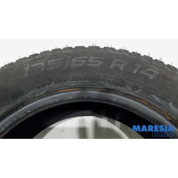 Renault - Megane - Winterband