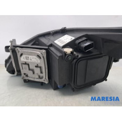Peugeot - 308 - Headlight, right